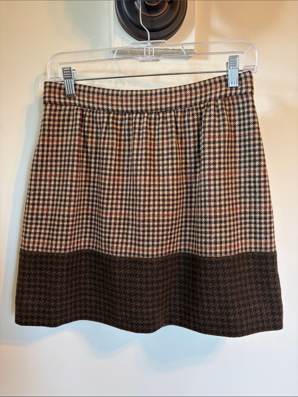 J.Crew Wool Houndstooth Mini Skirt Size 2 Brown Plaid Contrast Hem